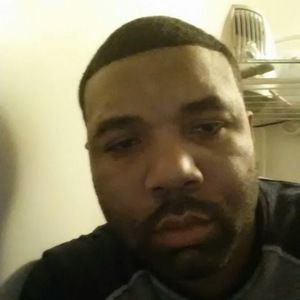 Meet your Posher, Derrick